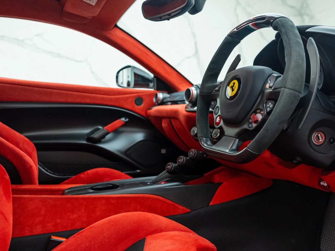 2017 Ferrari F12 TDF, 3/18