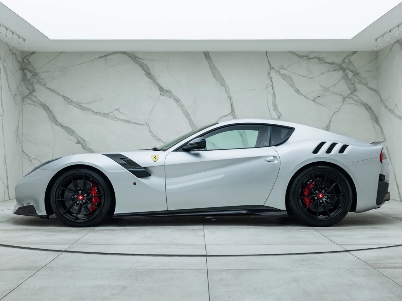 2017 Ferrari F12 TDF, 8/18