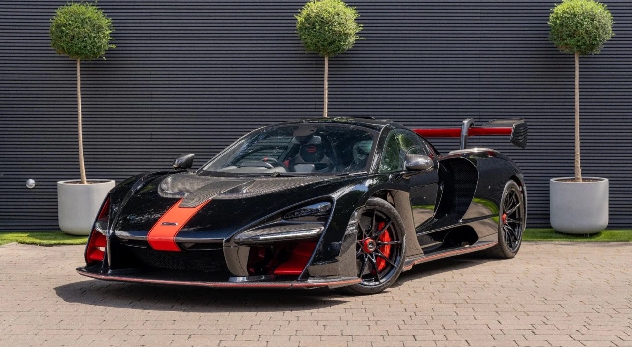 2019 McLaren Senna