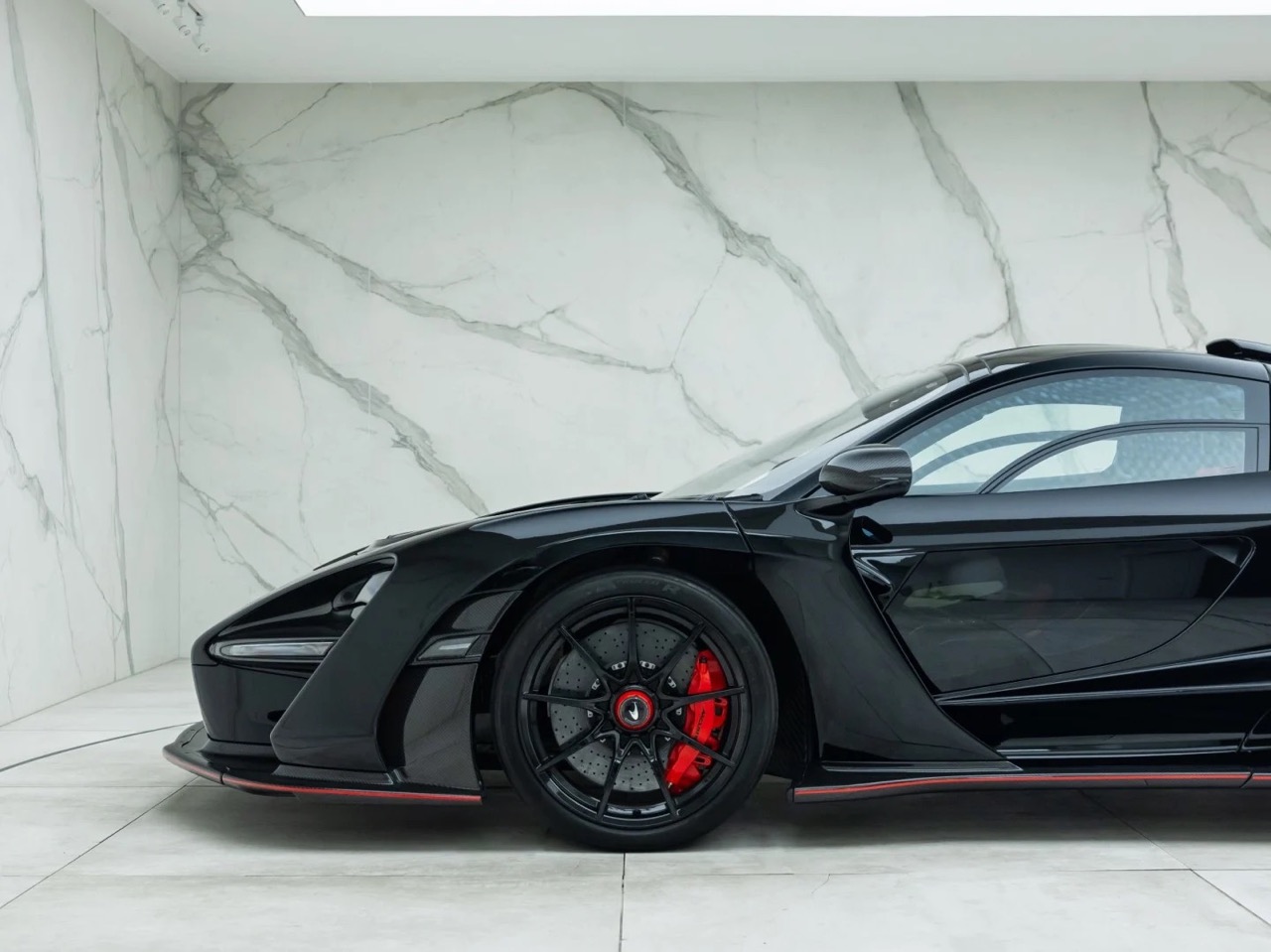 2019 McLaren Senna, 8/40