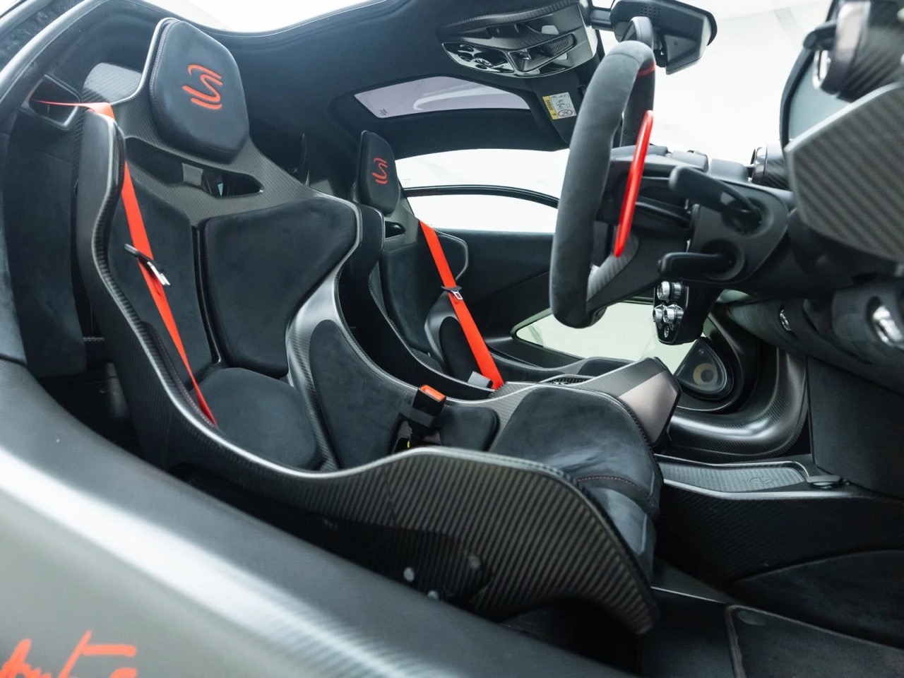 2019 McLaren Senna, 13/40
