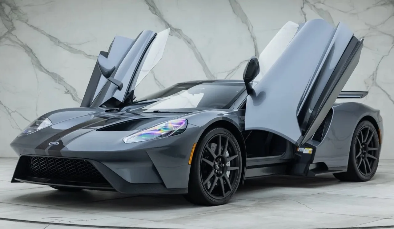 2021 Ford GT Carbon Series for sale, exterior, Liquid Grey