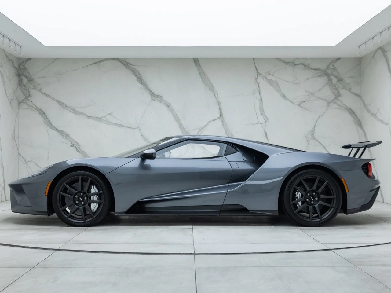 2021 Ford GT Carbon Series, 8/20