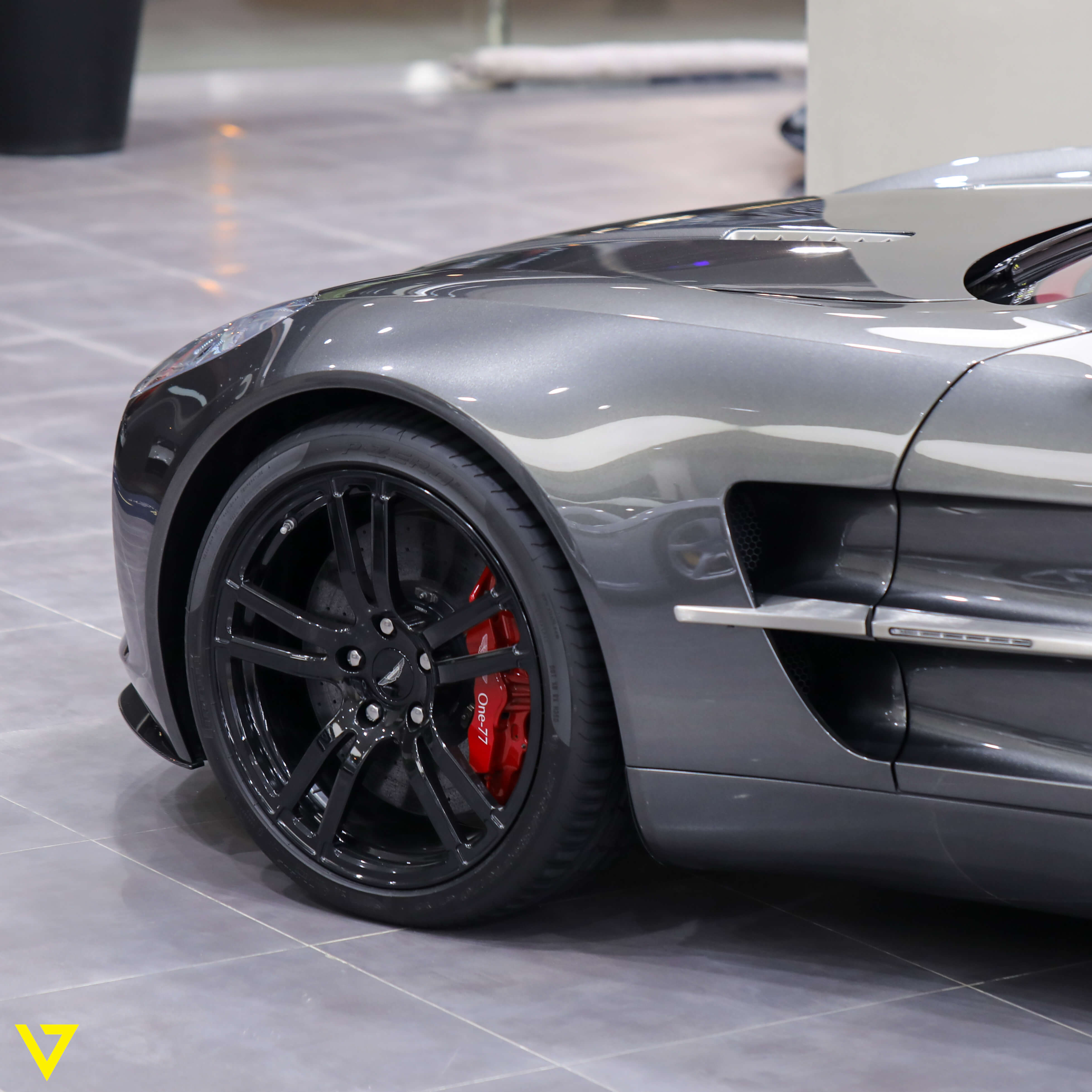 2011 Aston Martin One-77, 9/15