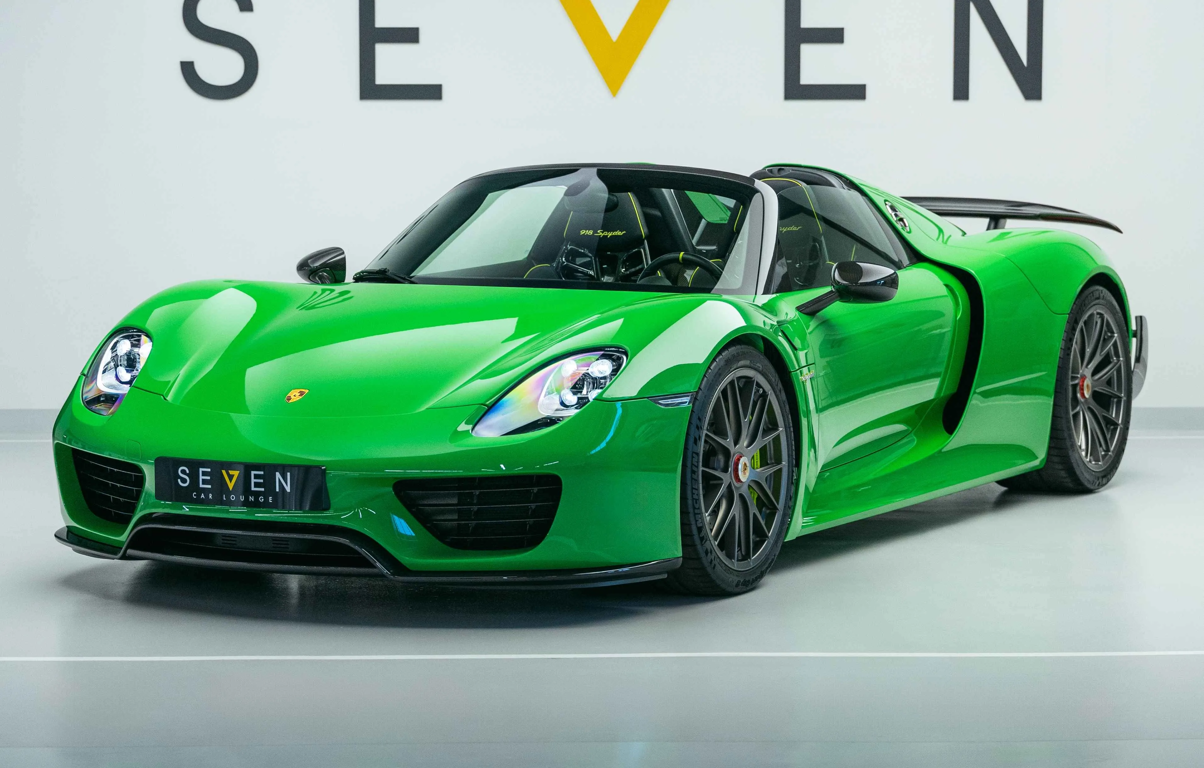 2015 Porsche 918 Spyder Weissach