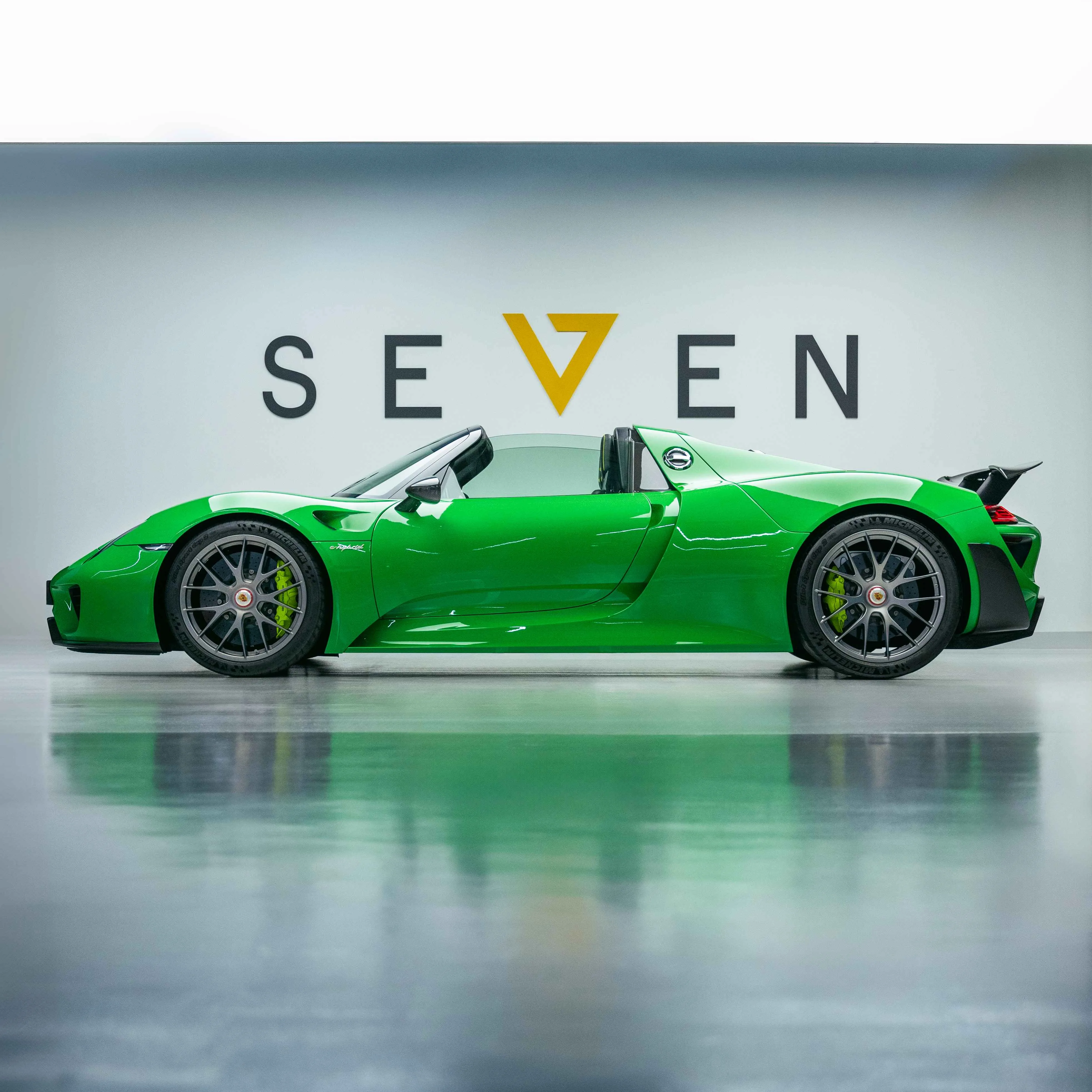 2015 Porsche 918 Spyder Weissach for sale, exterior