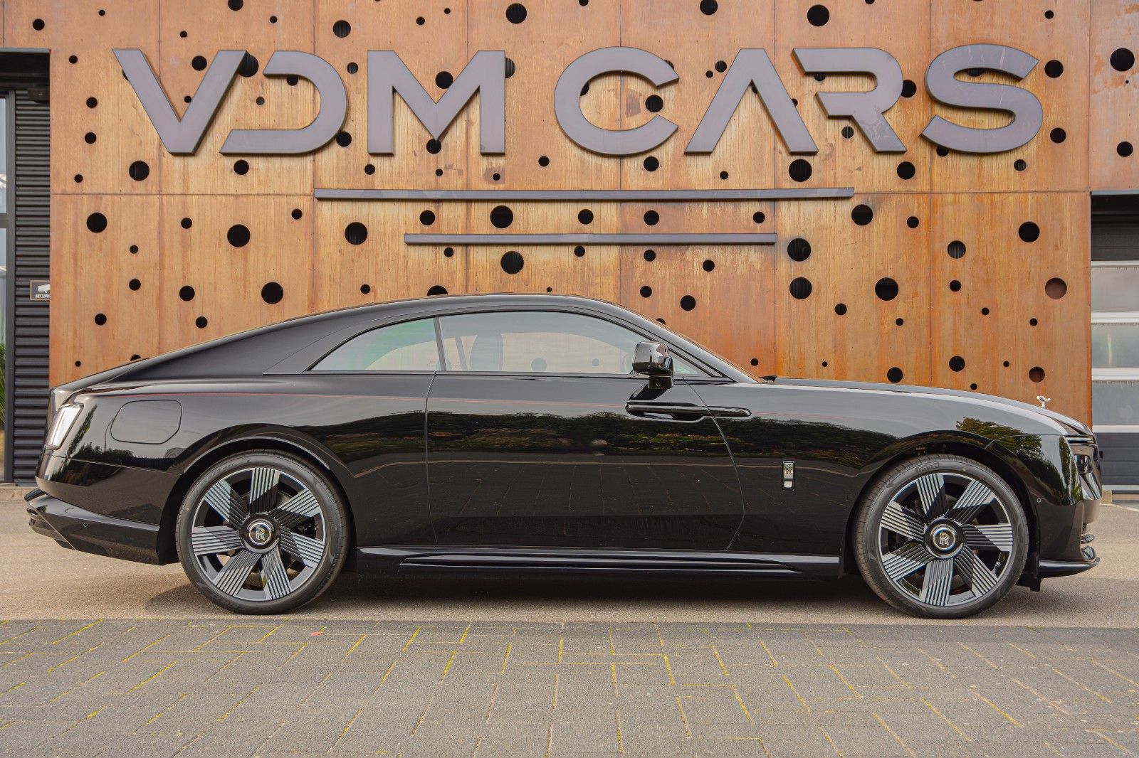 2024 Rolls-Royce Spectre, 3/11