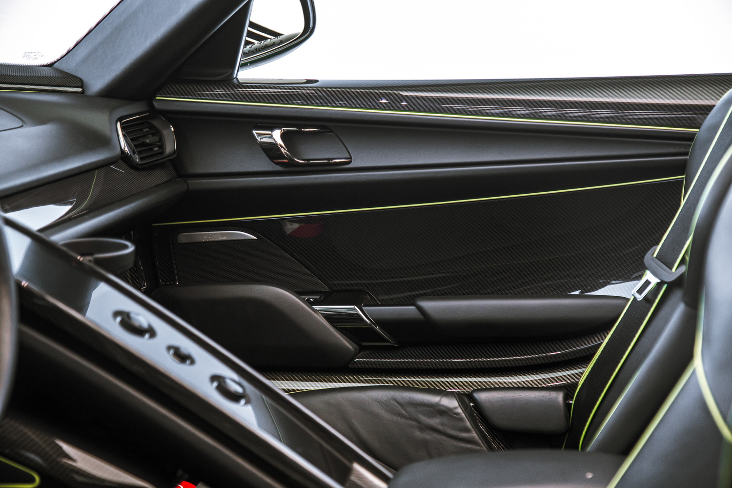2015 Porsche 918 Spyder, 13/20