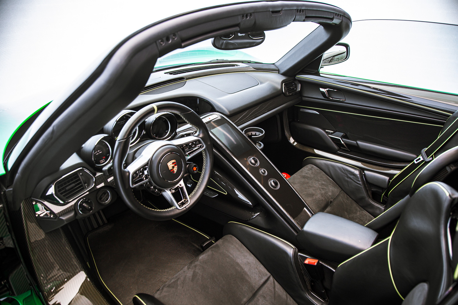 2015 Porsche 918 Spyder, 14/20