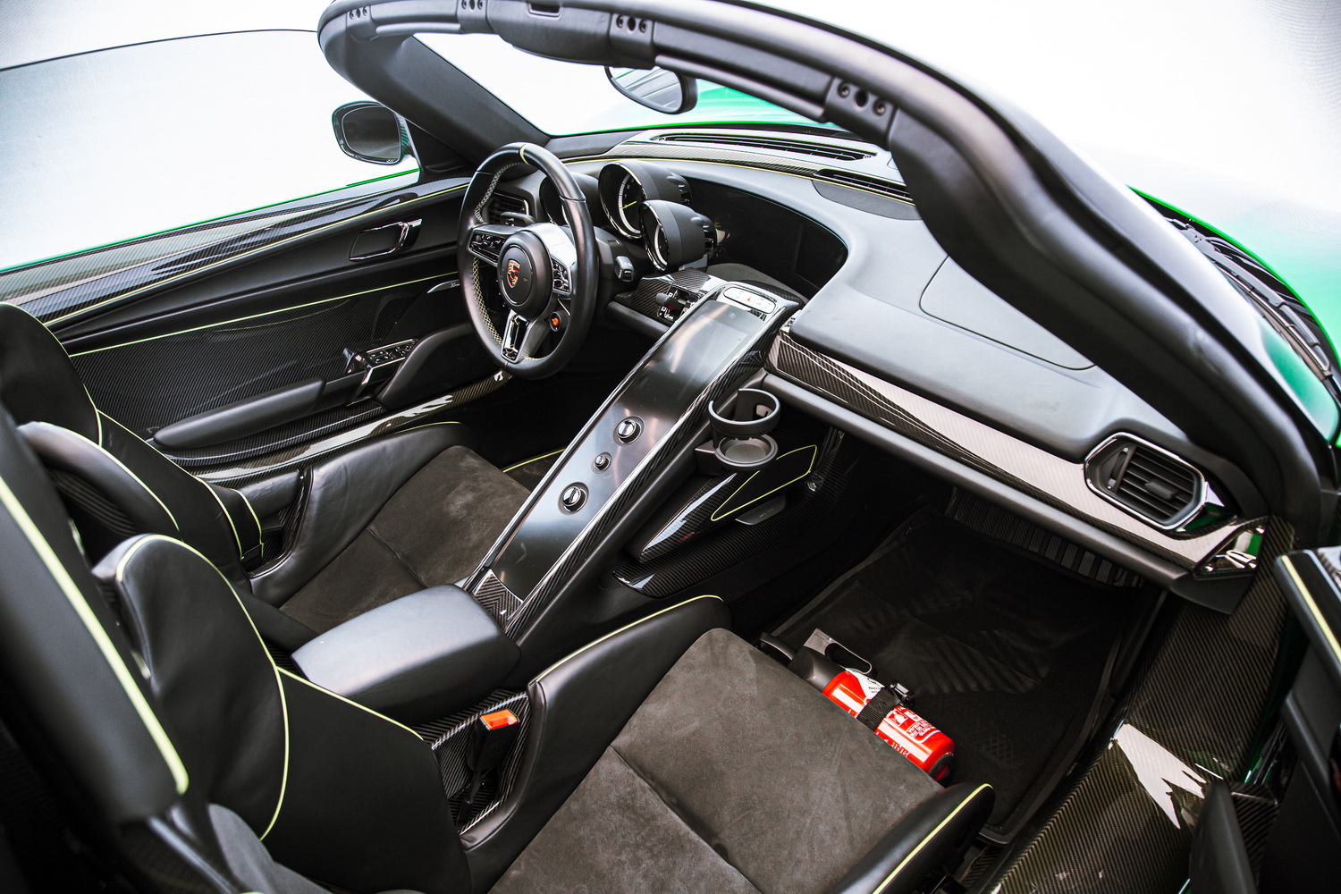 2015 Porsche 918 Spyder, 15/20