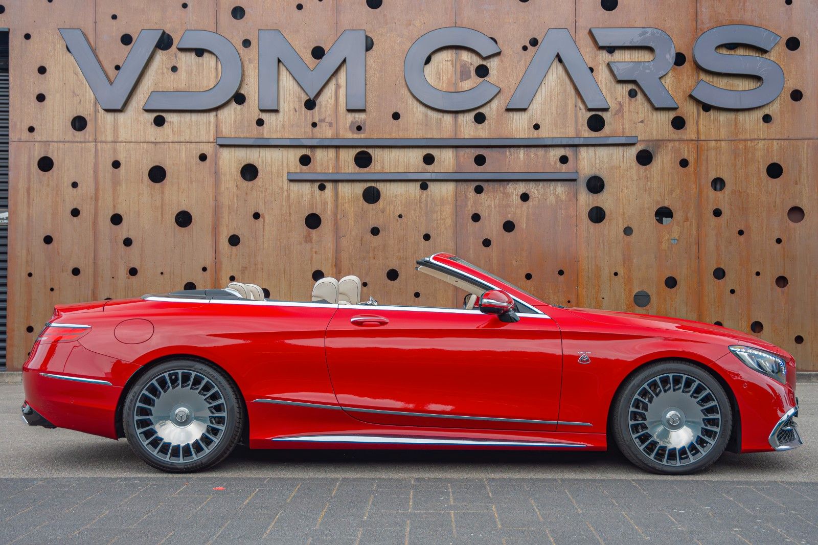 2017 Mercedes-Maybach S 650 Cabriolet, 7/18