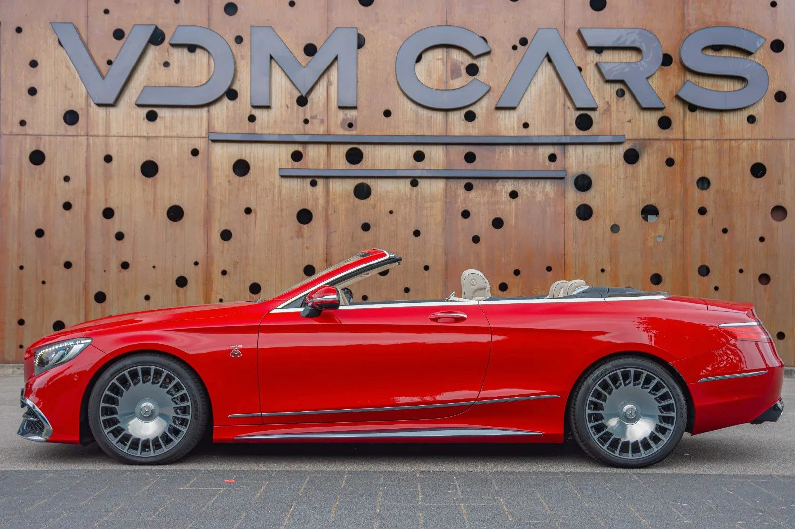 2017 Mercedes-Maybach S 650 Cabriolet for sale, exterior, Zircon Red Metallic
