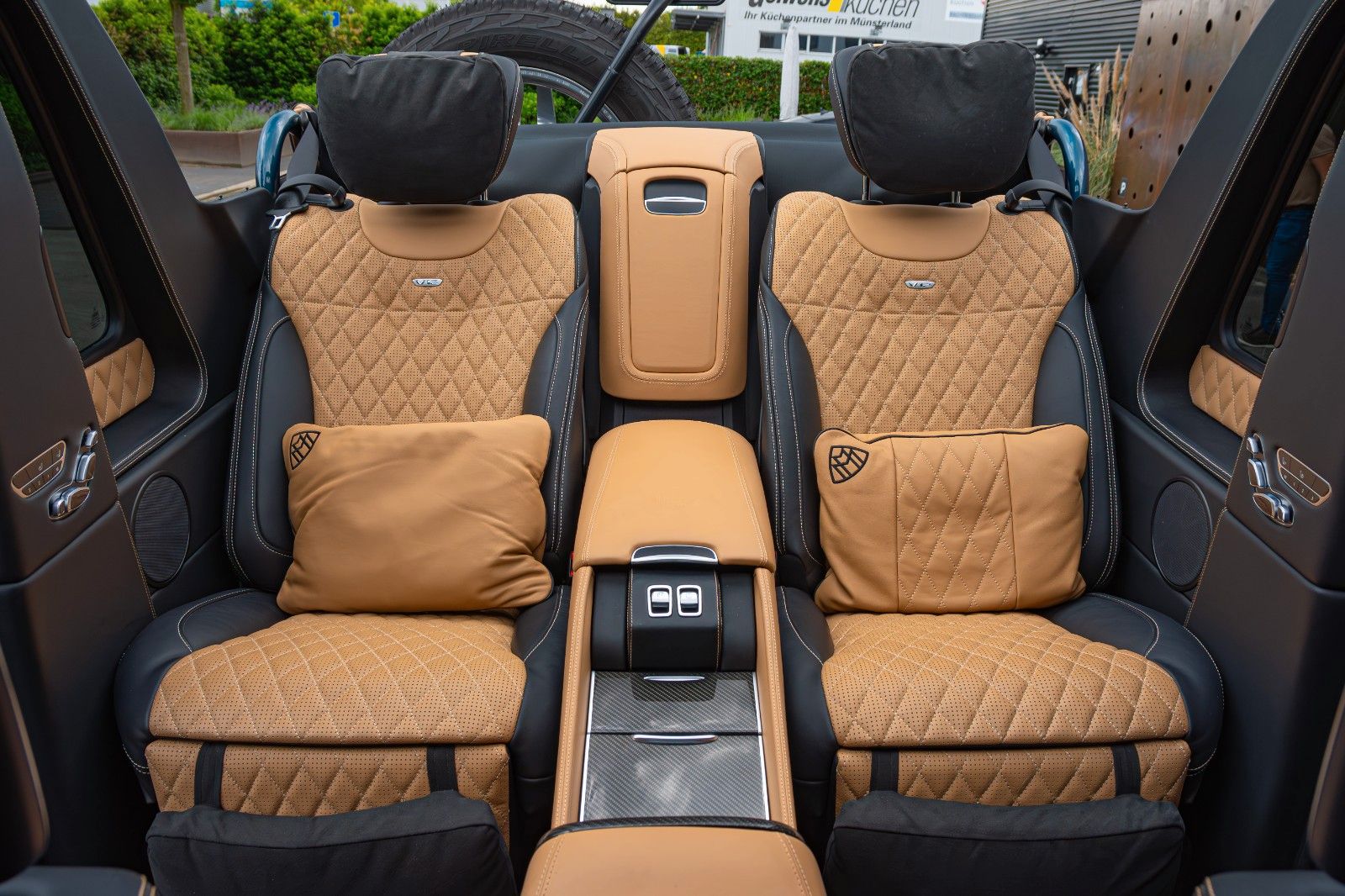 2018 Mercedes-Maybach G 650 Landaulet, 3/20