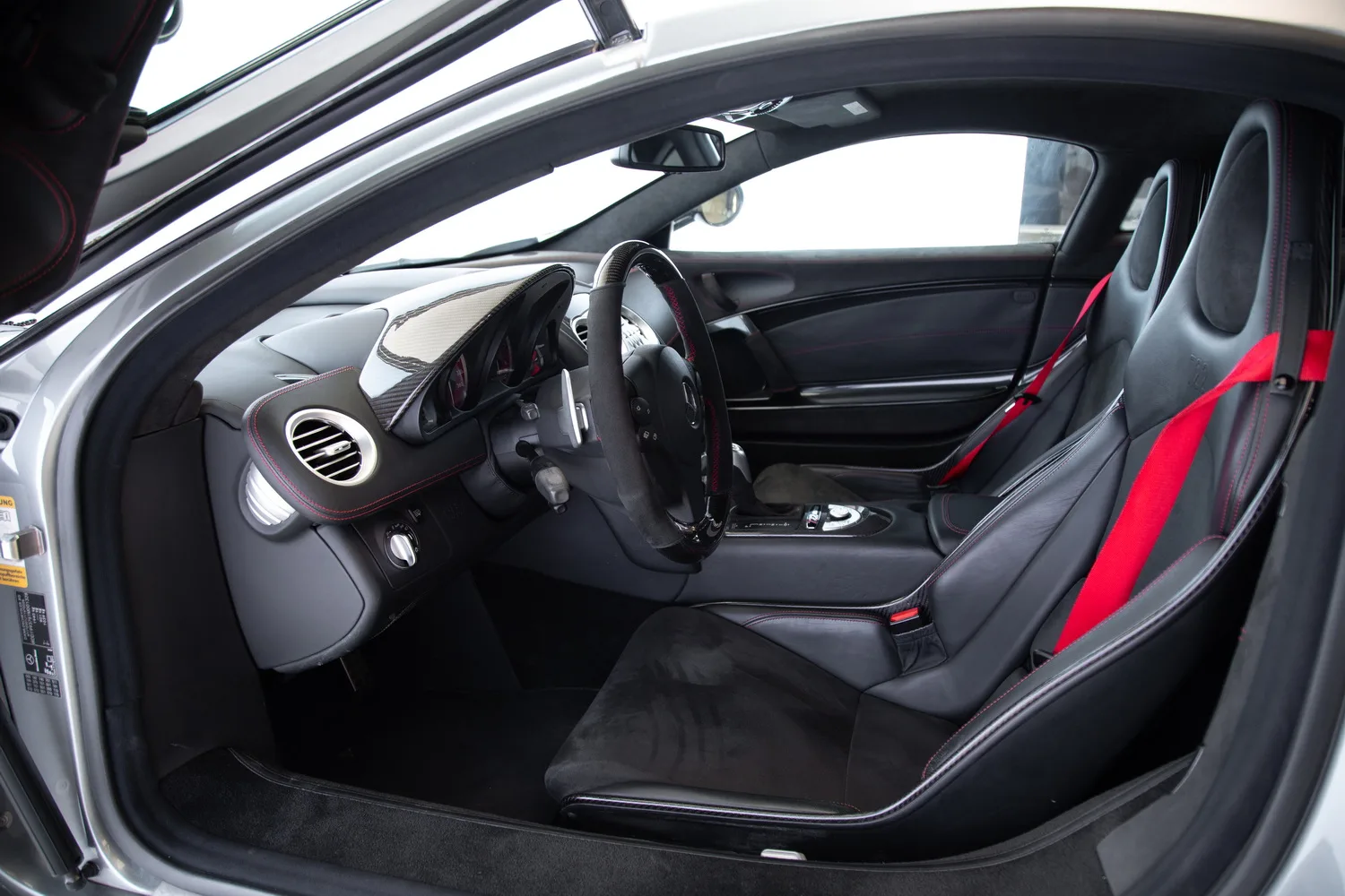 2007 Mercedes-Benz SLR McLaren 722 Edition interior