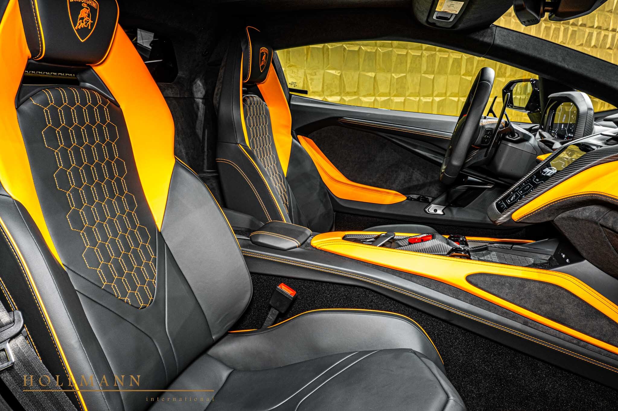 2024 Lamborghini Revuelto, 12/19