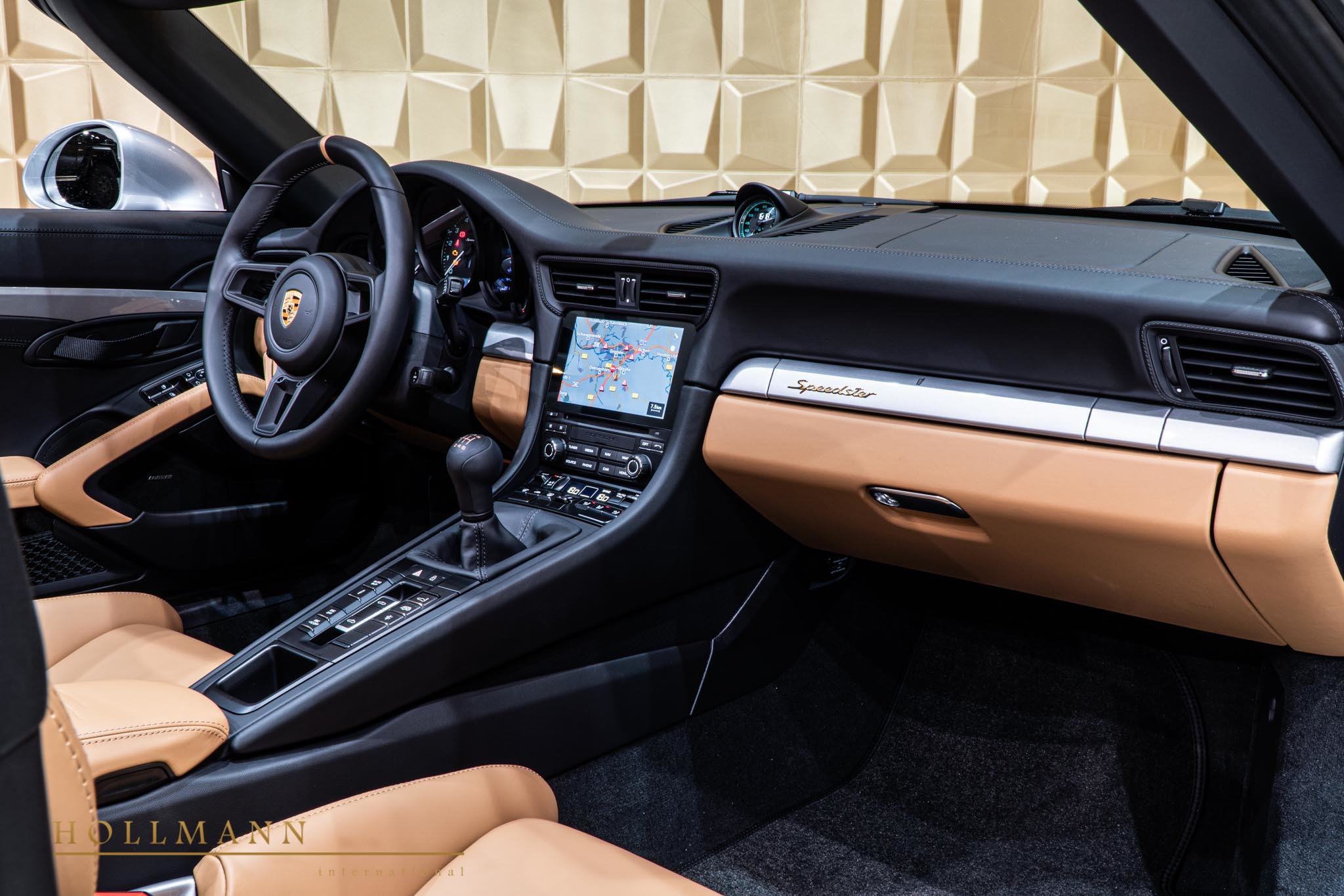 2019 Porsche 911 Speedster - Hollmann, 16/20