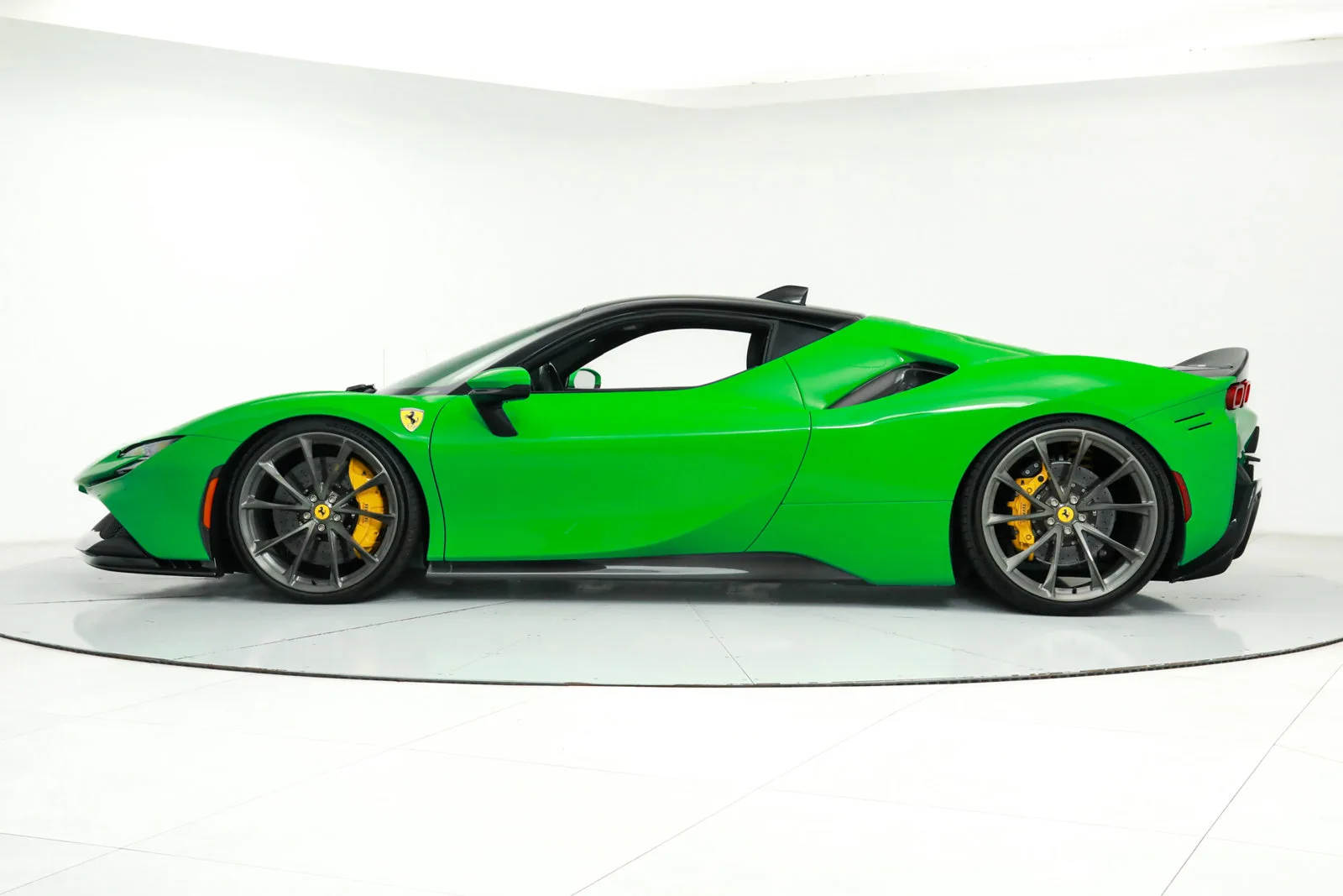 2023 Ferrari SF90 Stradale Assetto Fiorano for sale, exterior