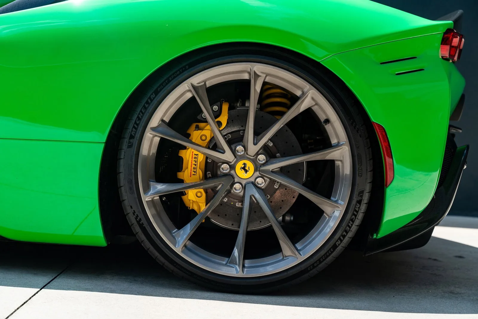 2023 Ferrari SF90 Stradale Assetto Fiorano wheel