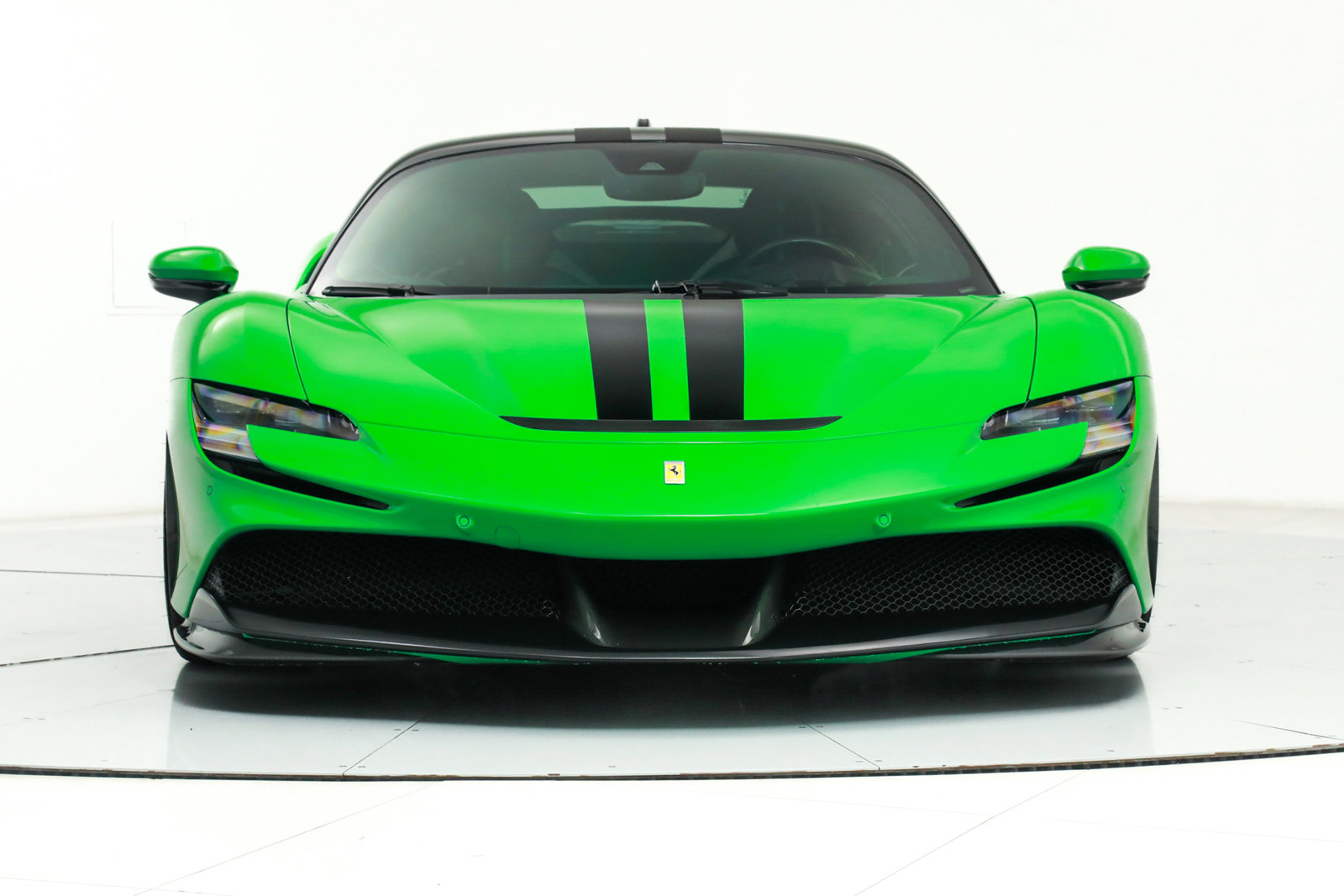 2023 Ferrari SF90 Stradale Assetto Fiorano, 20/20