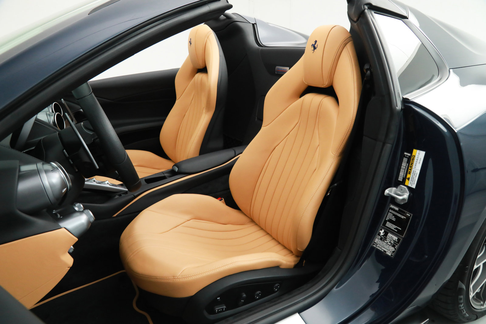 2022 Ferrari 812 GTS, 4/20
