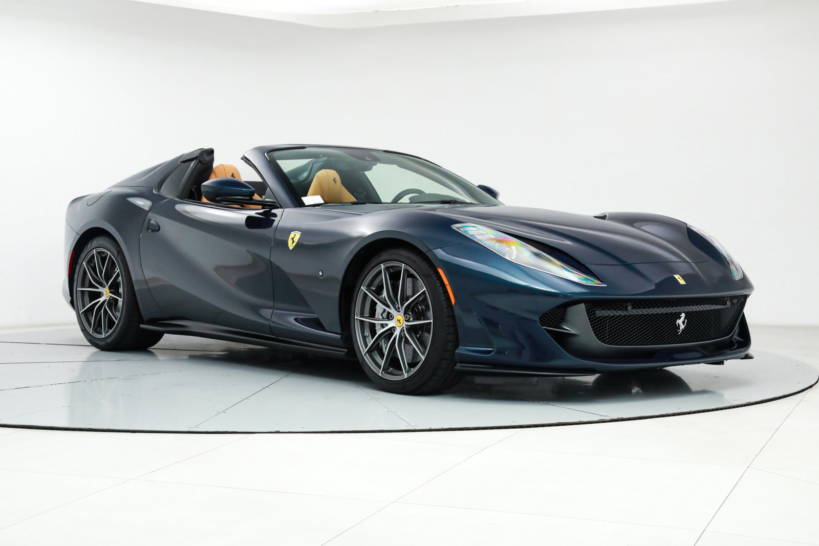 2022 Ferrari 812 GTS, 11/20