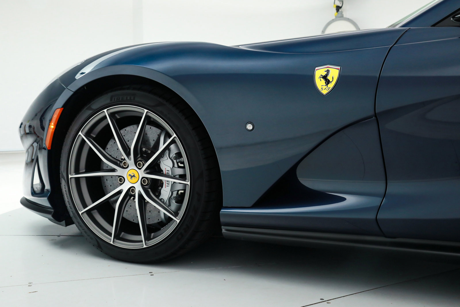 2022 Ferrari 812 GTS, 14/20