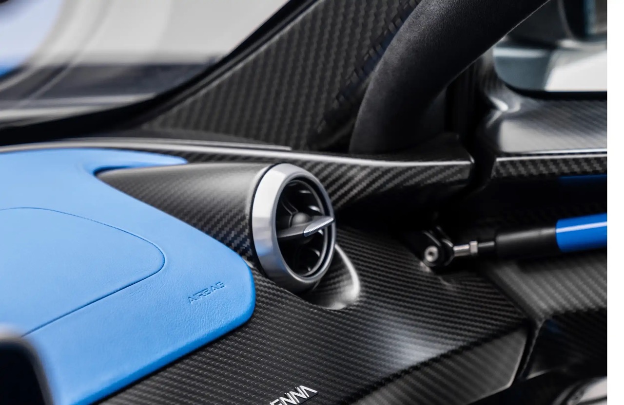 2019 McLaren Senna, 10/20