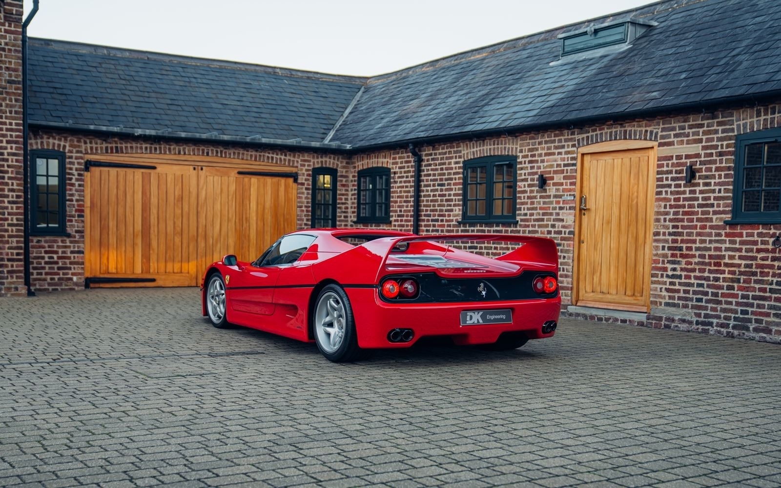 1997 Ferrari F50, 4/19