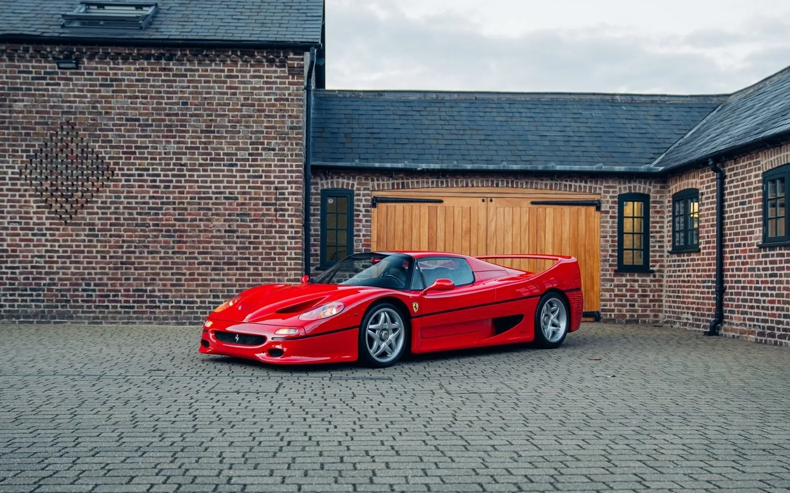 1997 Ferrari F50 for sale, exterior, Rosso Corsa