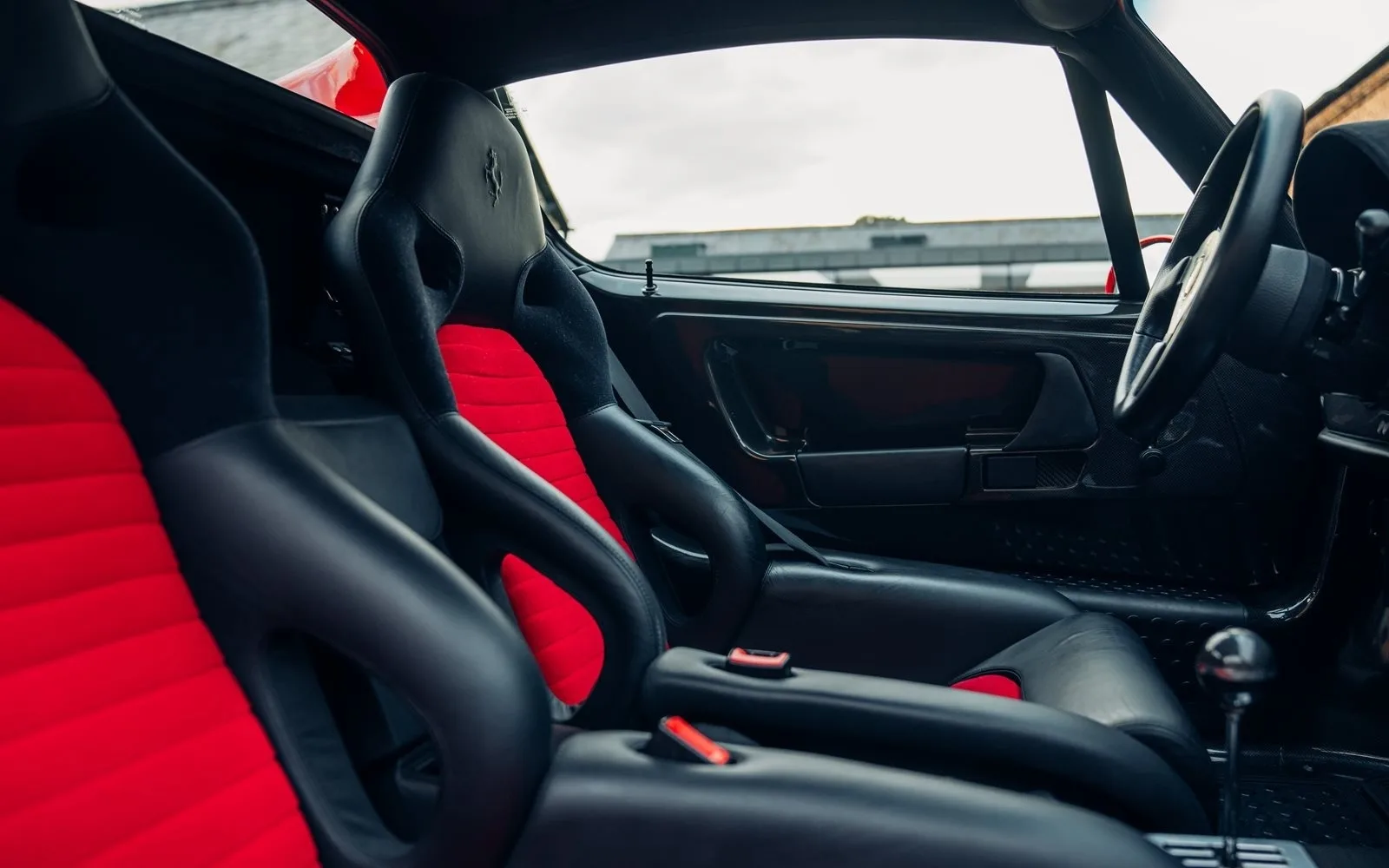 1997 Ferrari F50 interior, seats