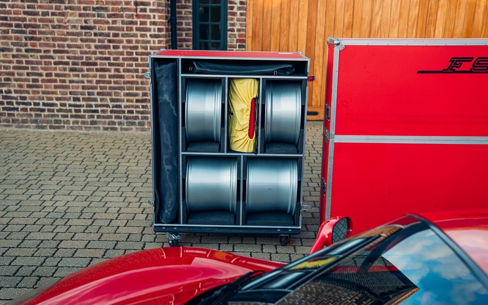 1997 Ferrari F50, 19/19