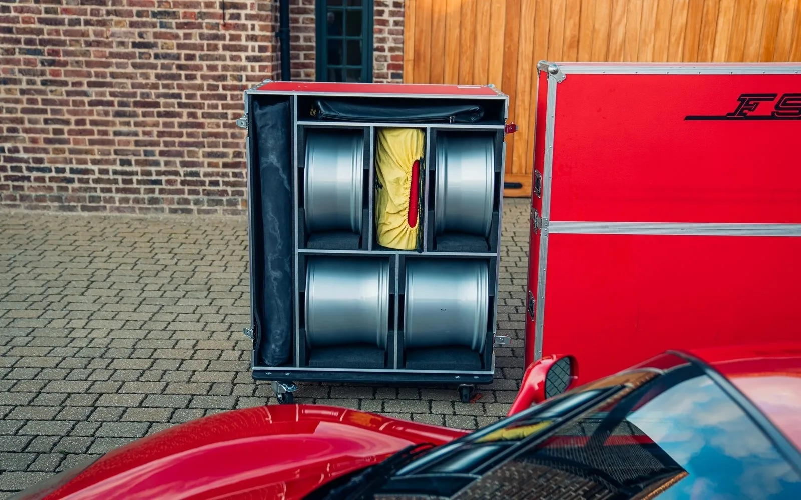 1997 Ferrari F50 trunk