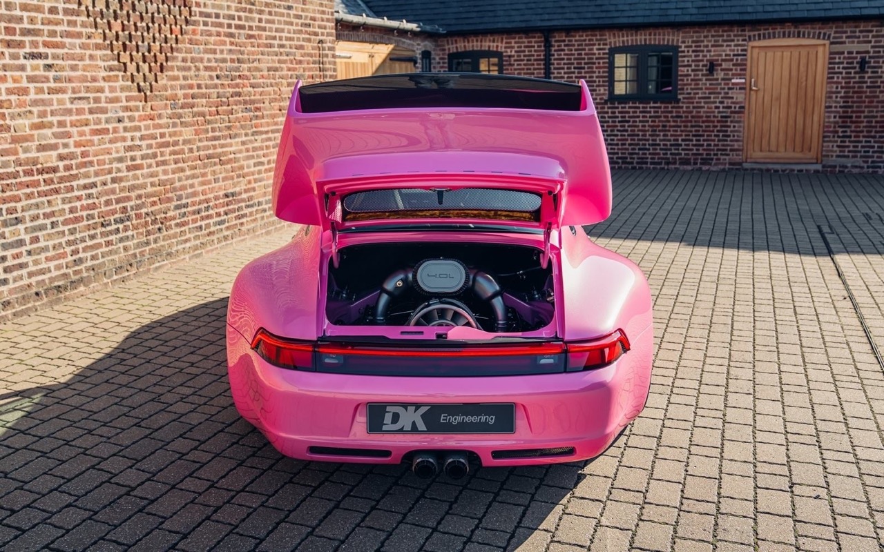 1995 Porsche 911 Gunther Werks GWX ‘Bubblegum’, 7/20