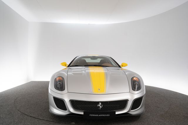 2010 Ferrari 599 GTO, 2/20