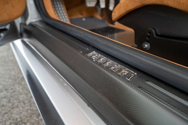2010 Ferrari 599 GTO, 13/20