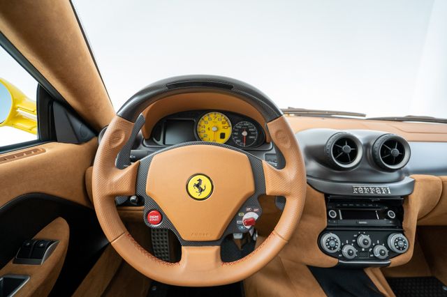 2010 Ferrari 599 GTO, 14/20