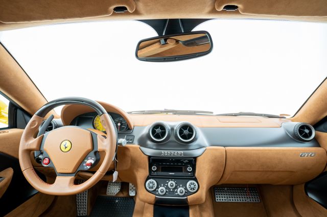 2010 Ferrari 599 GTO, 15/20