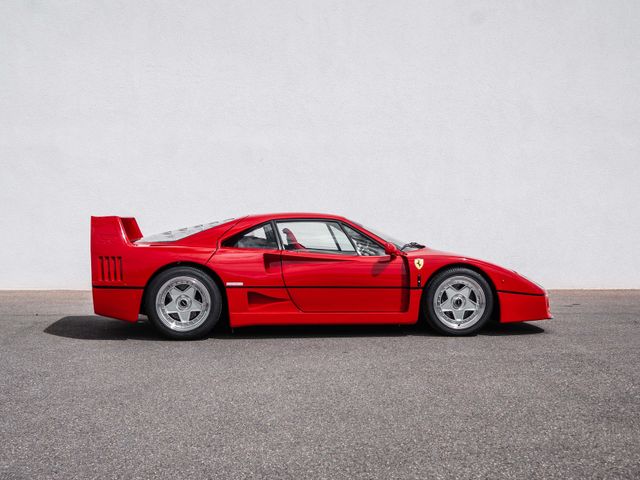 1992 Ferrari F40