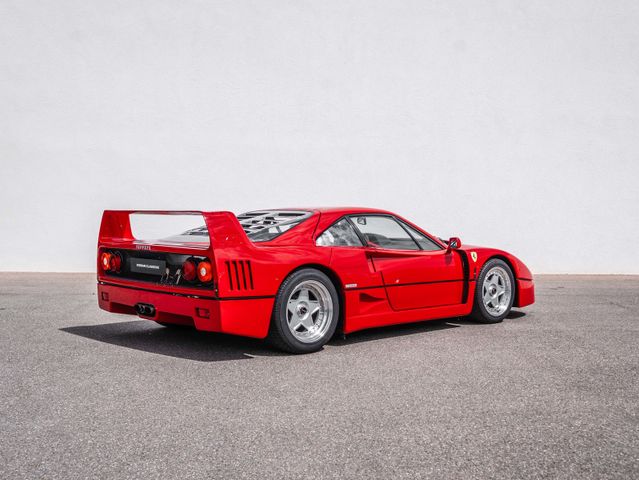 1992 Ferrari F40, 4/20