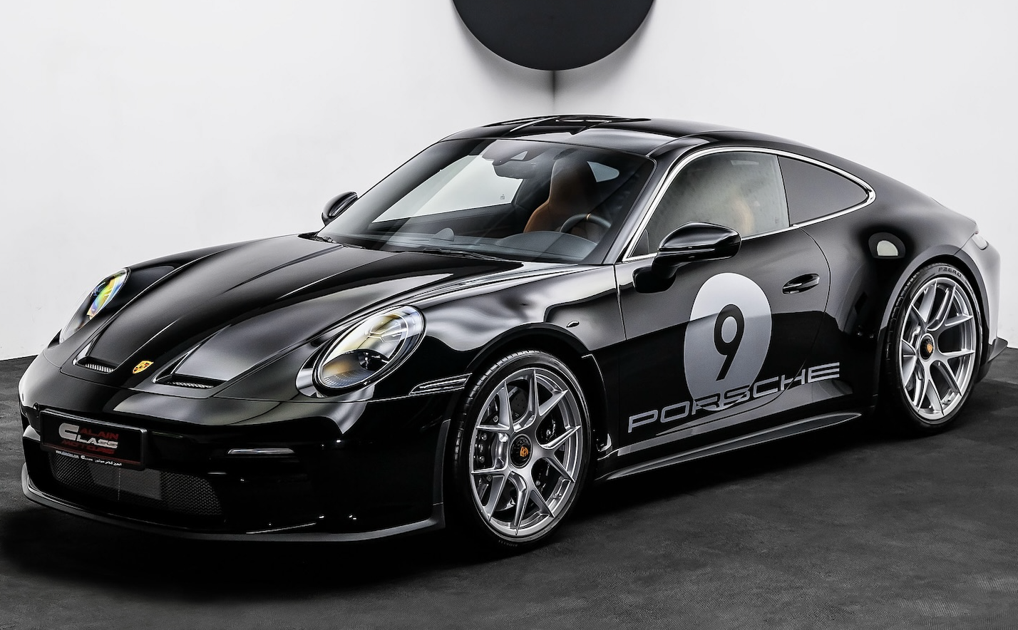 2024 Porsche 911 S/T Heritage