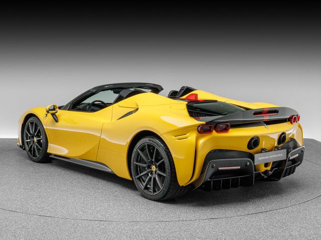 2024 Ferrari SF90 Spider Assetto Fiorano, 2/20