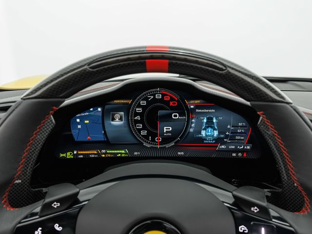 2024 Ferrari SF90 Spider Assetto Fiorano, 13/20