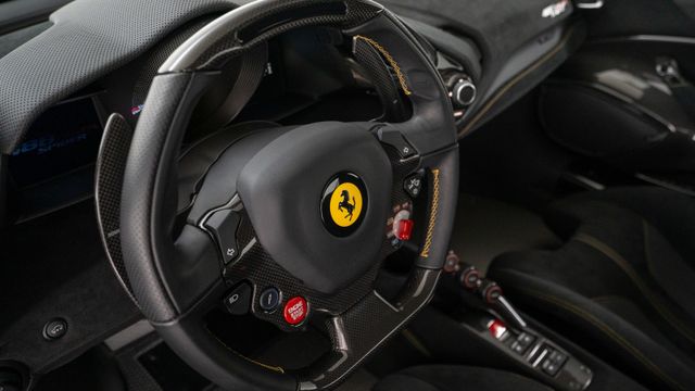 2020 Ferrari 488 Pista, 15/20
