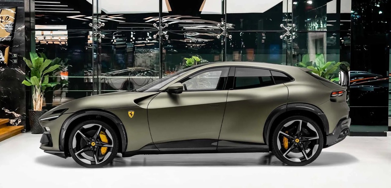 2024 Ferrari Purosangue, 2/17