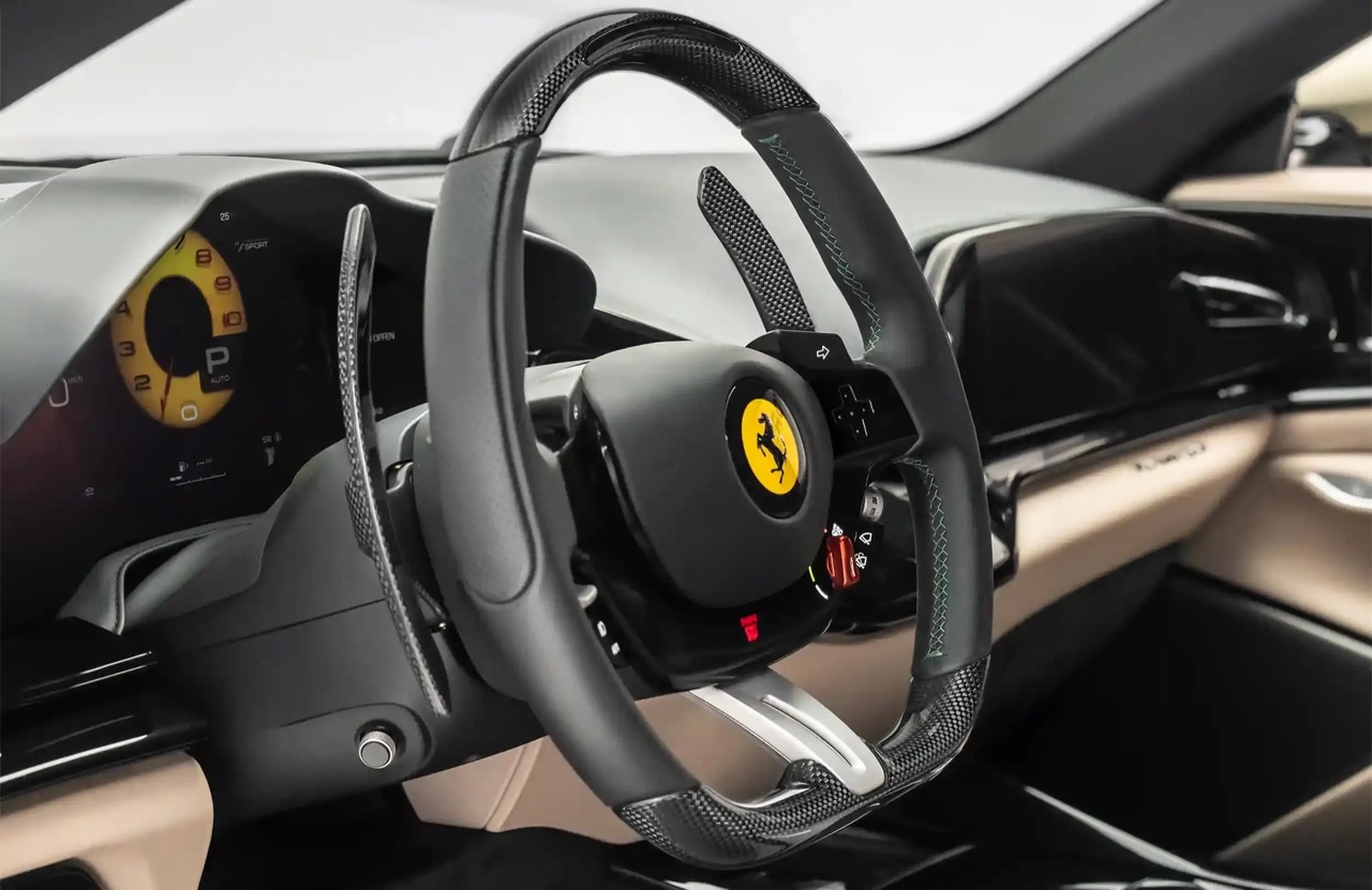 2024 Ferrari Purosangue, 5/17