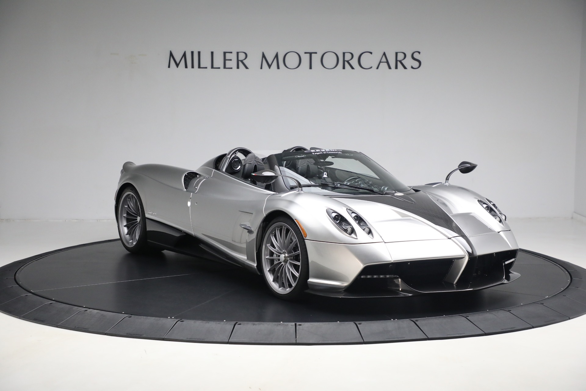2017 Pagani Huayra Roadster, 5/27