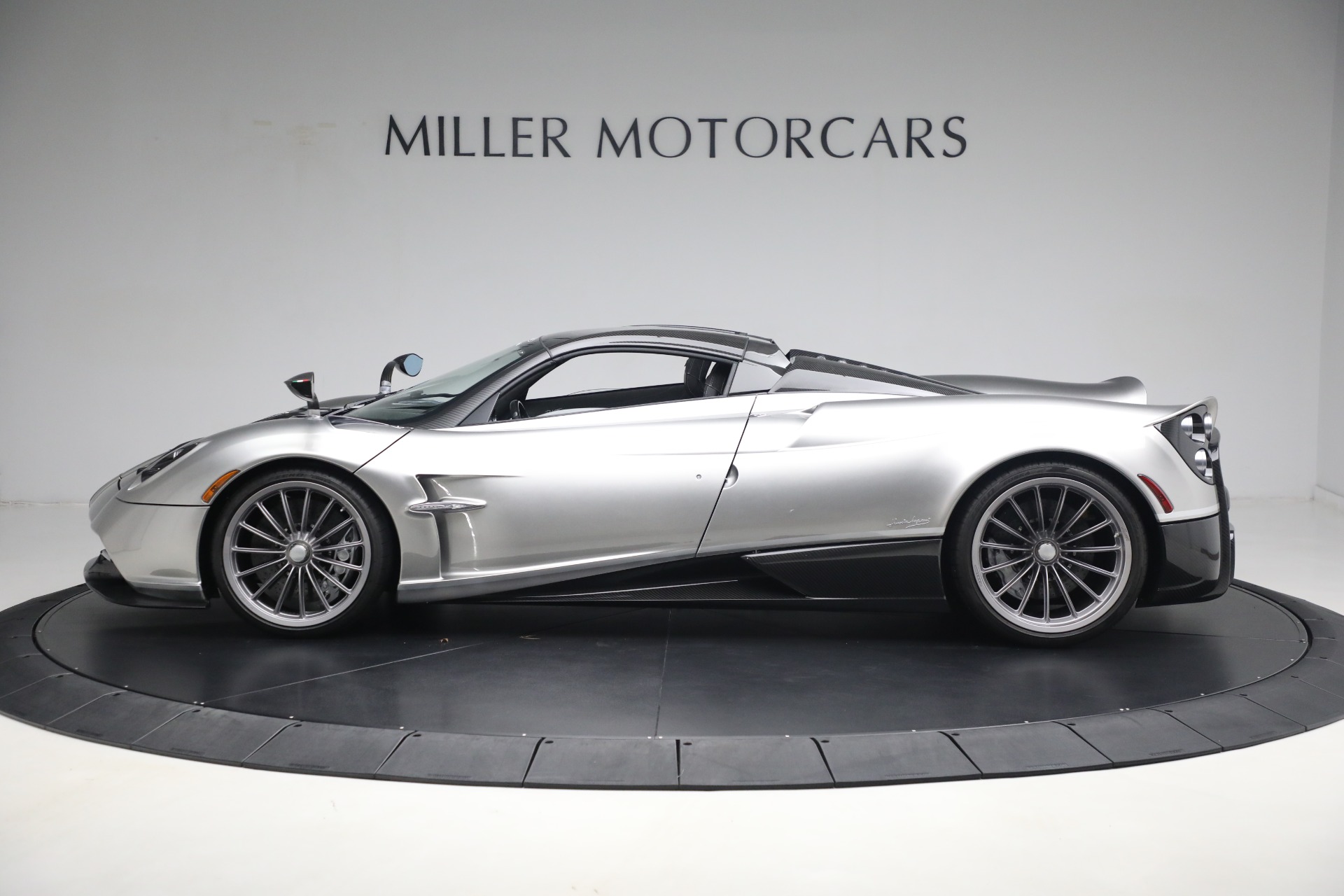2017 Pagani Huayra Roadster, 6/27