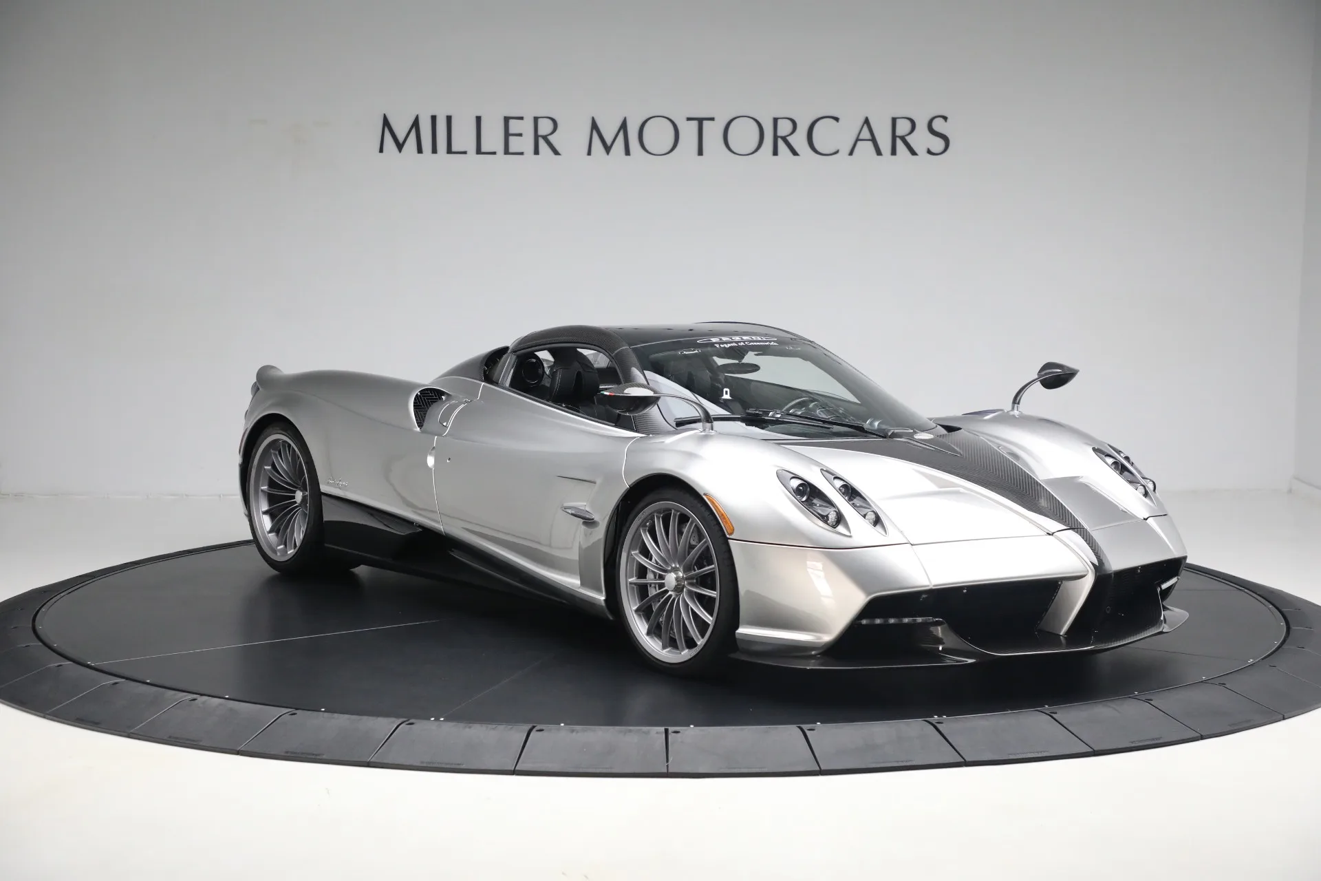 2017 Pagani Huayra Roadster, 7/27