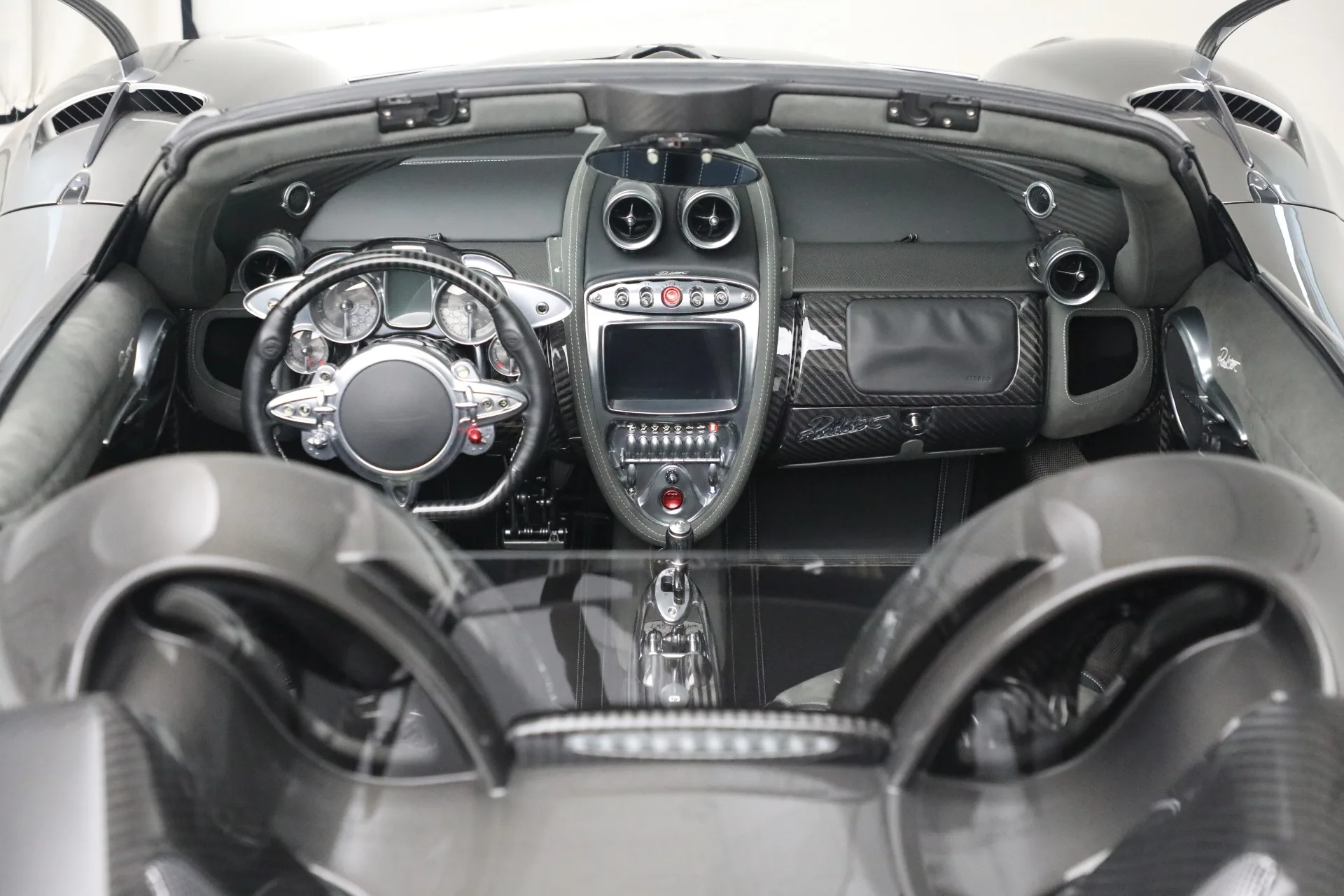2017 Pagani Huayra Roadster, 11/27