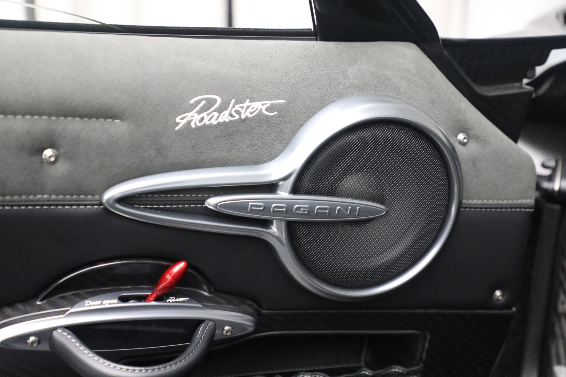 2017 Pagani Huayra Roadster, 19/27